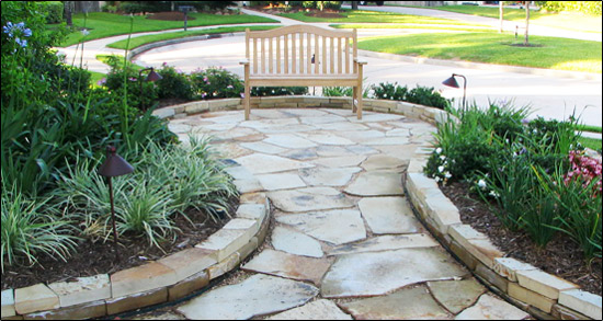 Houston Hardscapes and Pavers Call Turf Plus 281-222-LAWN